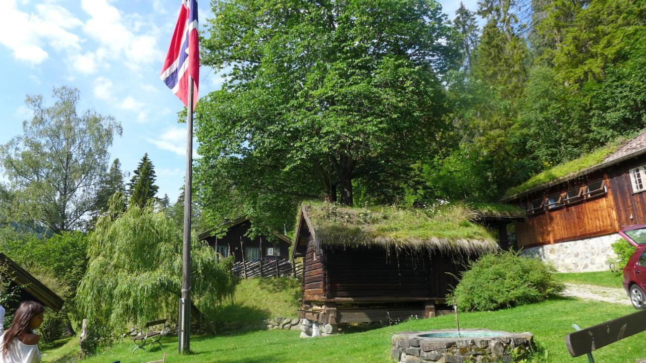 Nutheim Gjestgiveri Flatdal Exterior photo