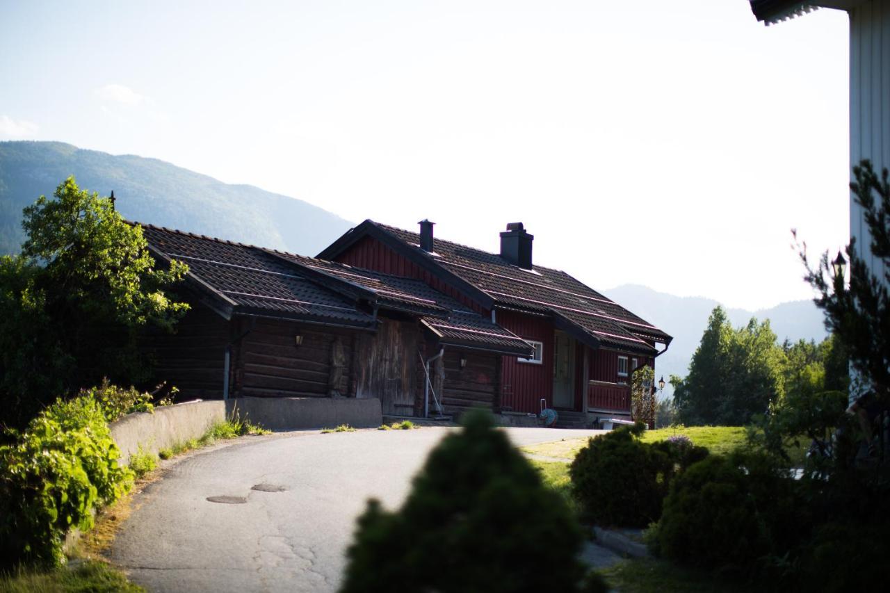 Nutheim Gjestgiveri Hotel Flatdal Exterior photo